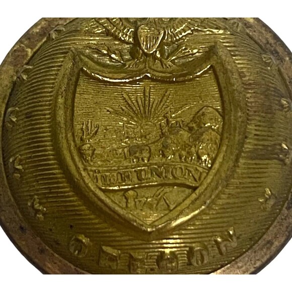 Oregon State Seal Union Shank Button M.C Lilley & Co Columbus Cuff Uniform Brass - Picture 1 of 9